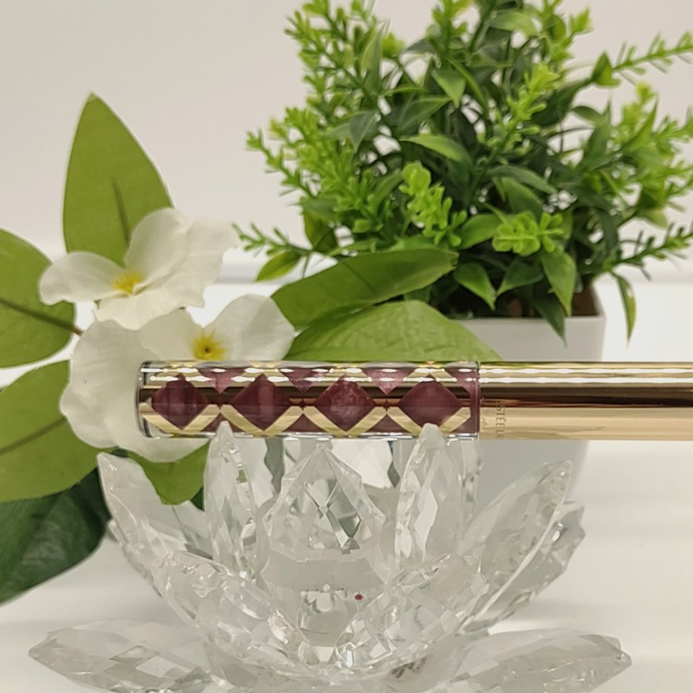 Estee Lauder Pure Color Envy Kissable Lip Shine